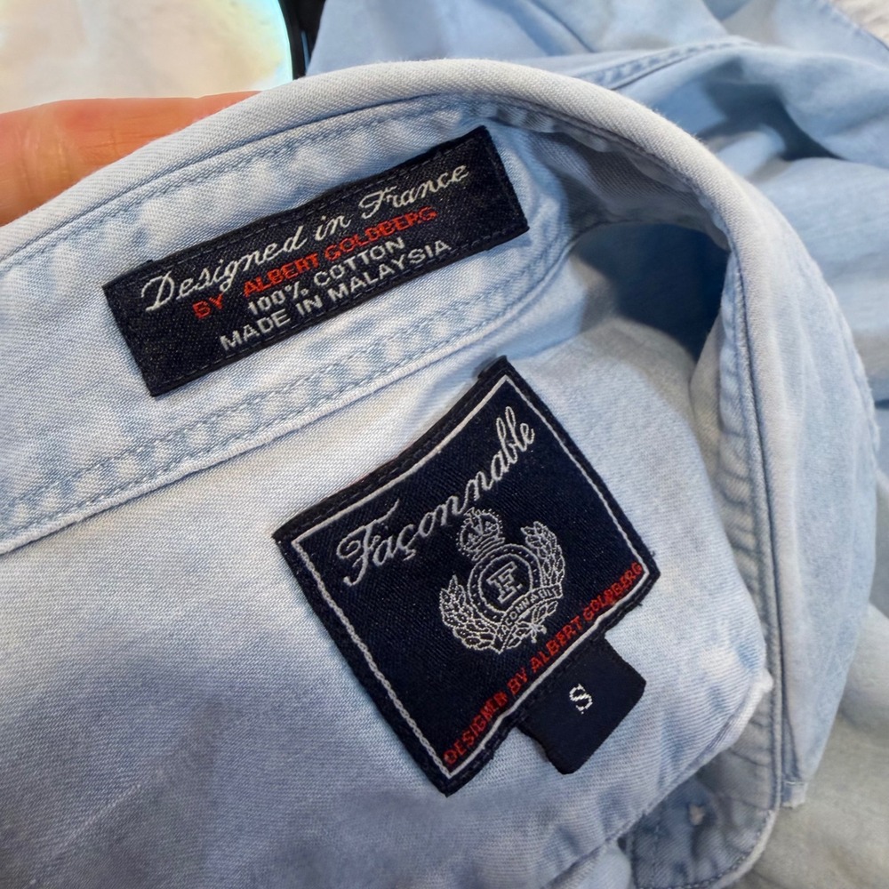 Faconnable women Light Wash Denim Button Down Shirt Small Blue‎ Albert Goldberg - Picture 6 of 8